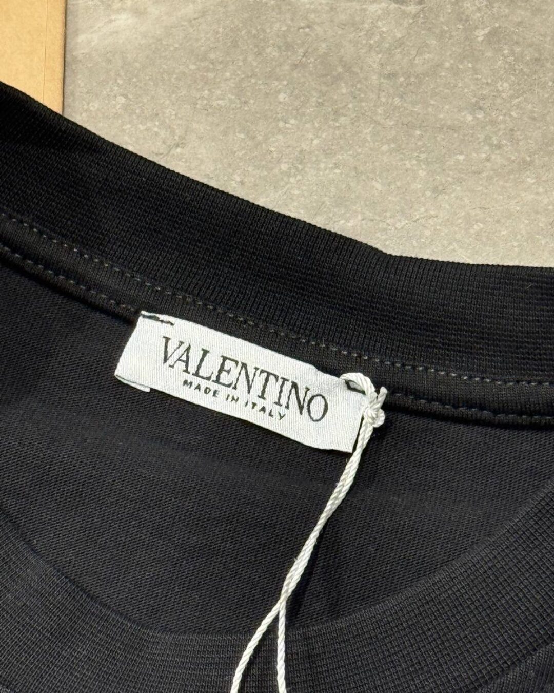 Футболка Valentino — изображение 7