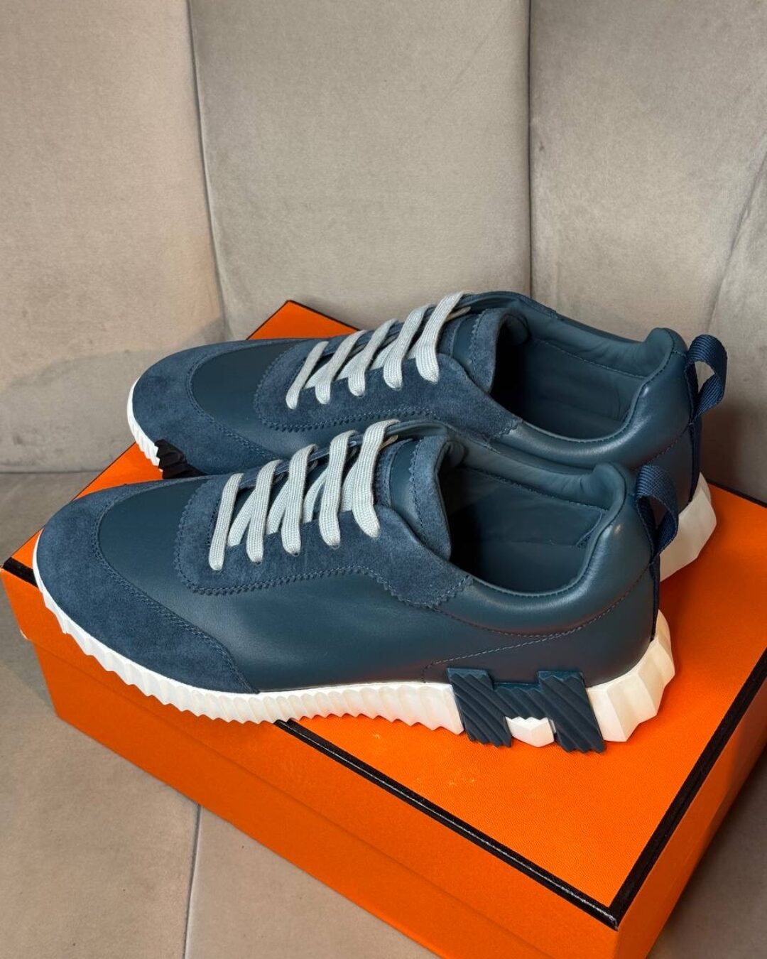 Кроссовки Hermes — изображение 4