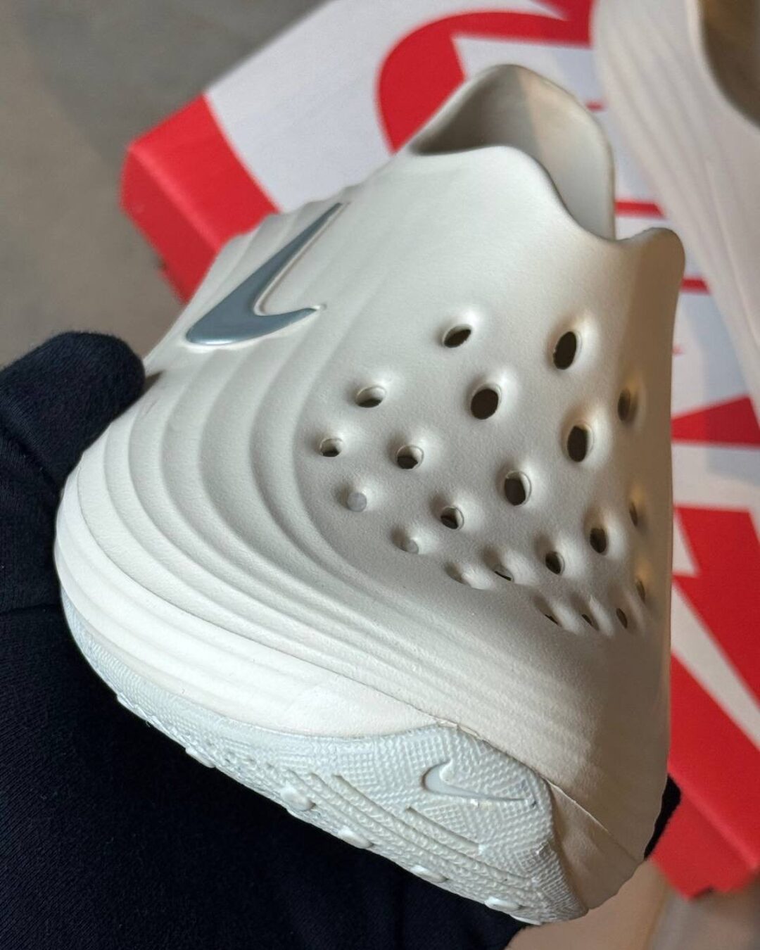 Сабо Nike Reactx Rejuven8 'Light Orewood Brown' — изображение 9