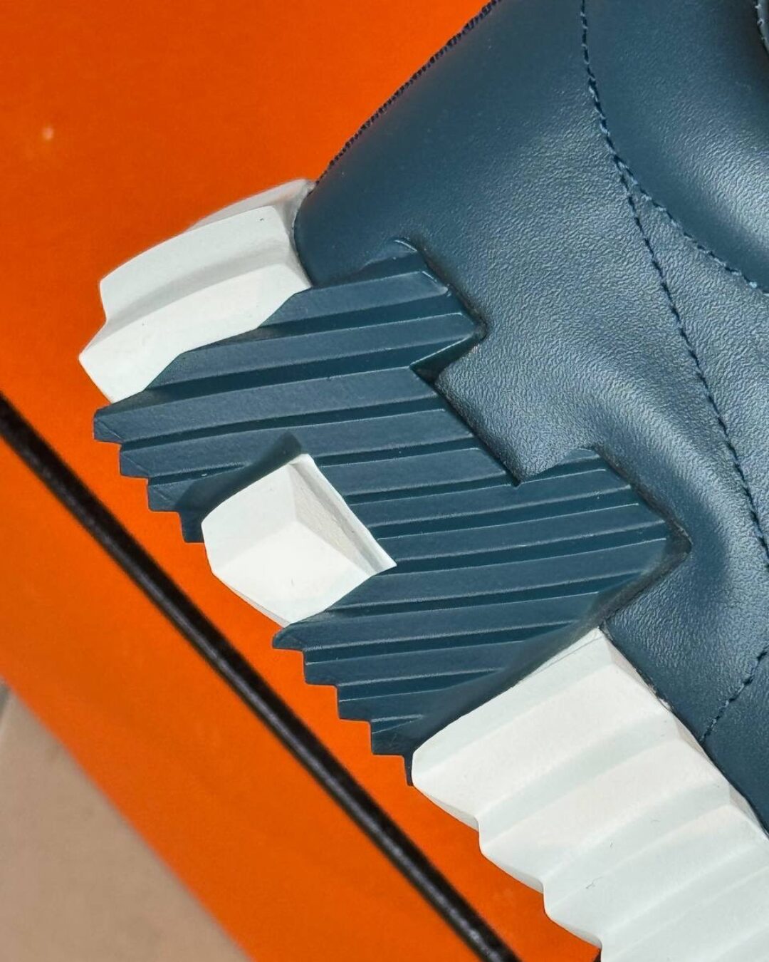 Кроссовки Hermes — изображение 9