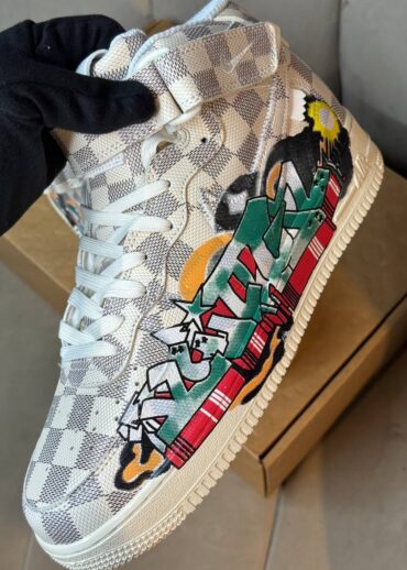 Кроссовки Nike Louis Vuitton x Air Force 1 Mid 'Graffiti'