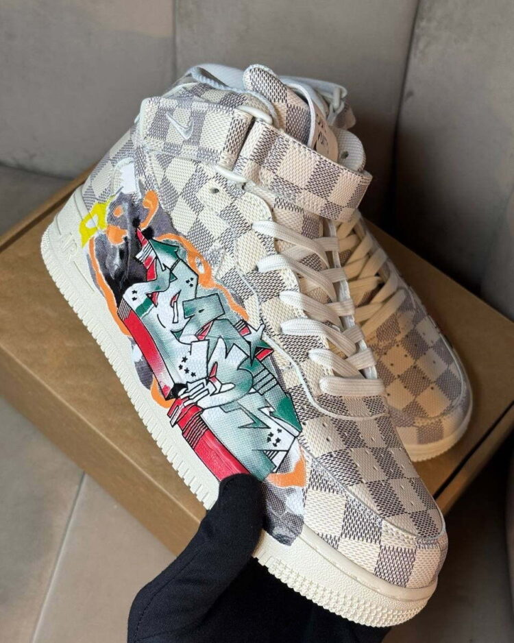 Кроссовки Nike Louis Vuitton x Air Force 1 Mid 'Graffiti' — фото 3