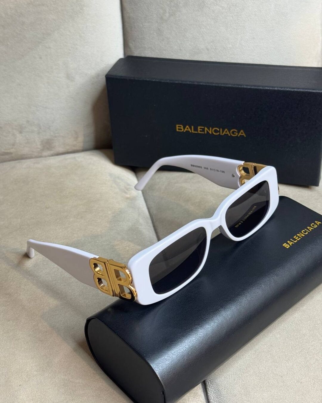 Очки Balenciaga