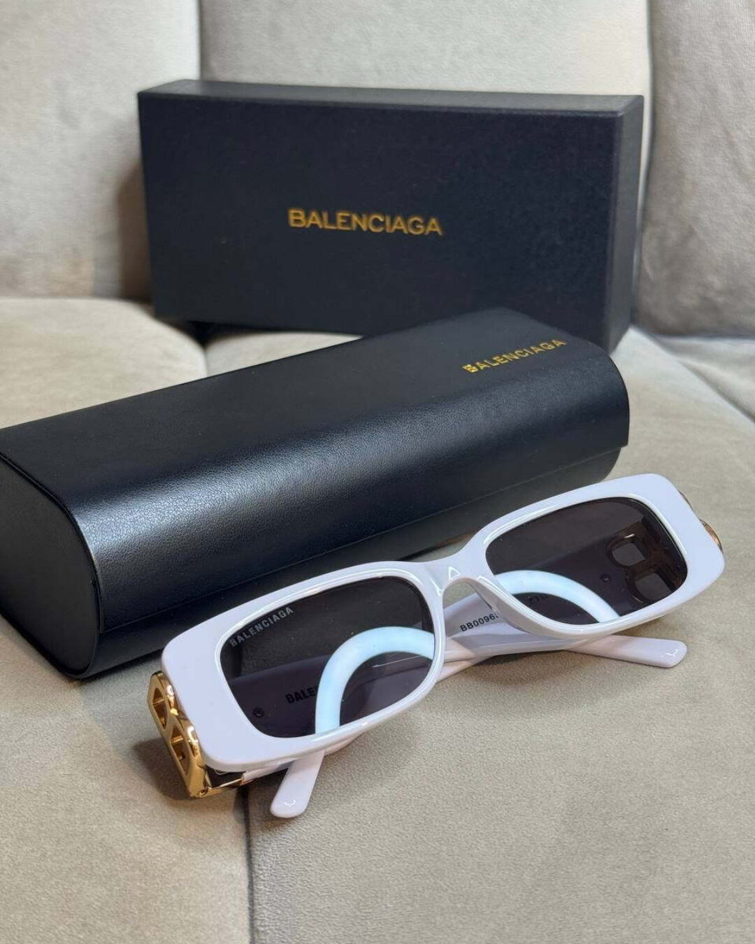 Очки Balenciaga — изображение 9