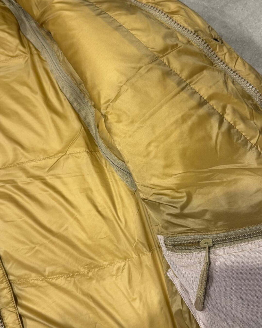 Куртка Burberry — изображение 9