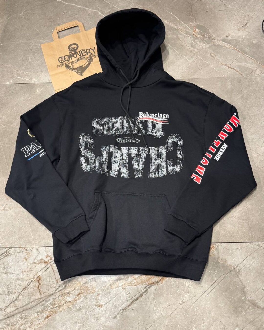 Худи Balenciaga — изображение 4