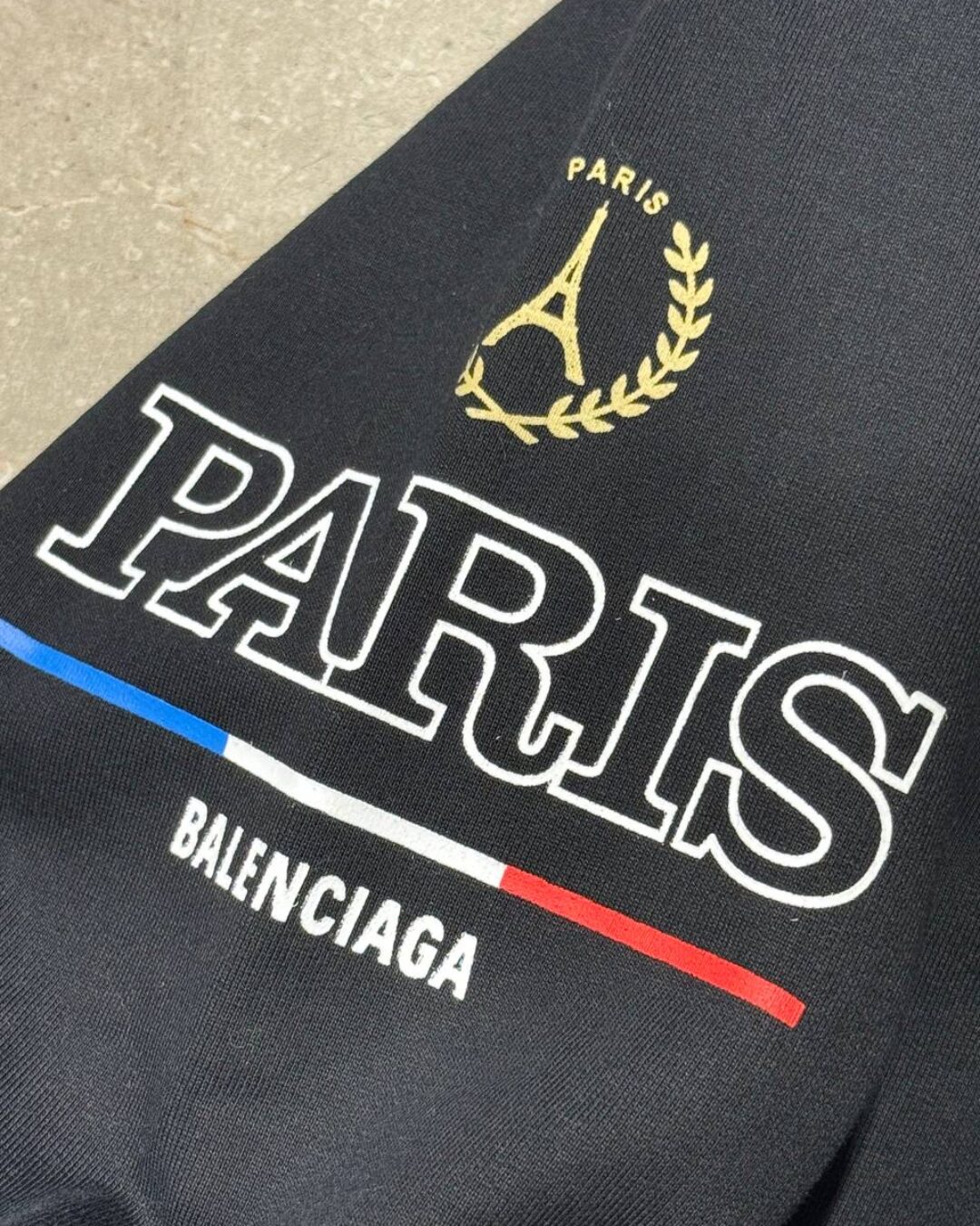 Худи Balenciaga — изображение 6