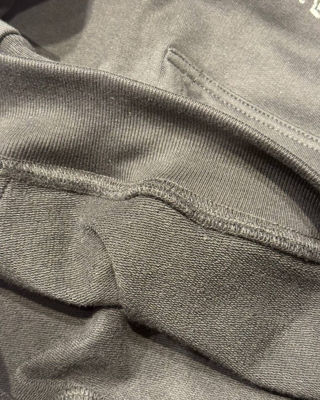 Худи Balenciaga — изображение 9