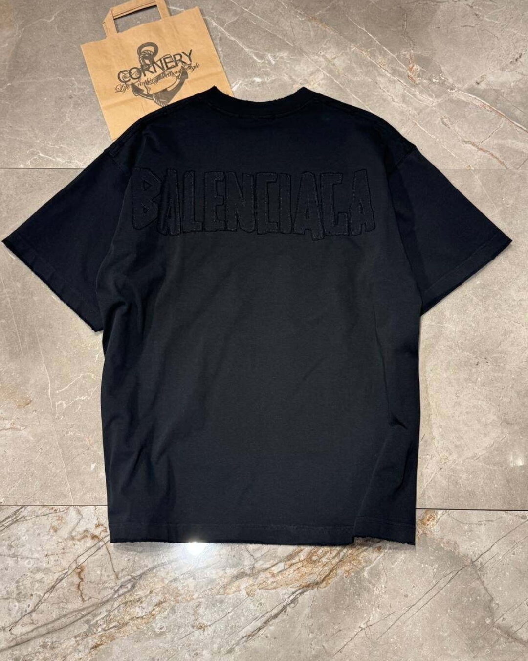 Футболка Balenciaga — изображение 2
