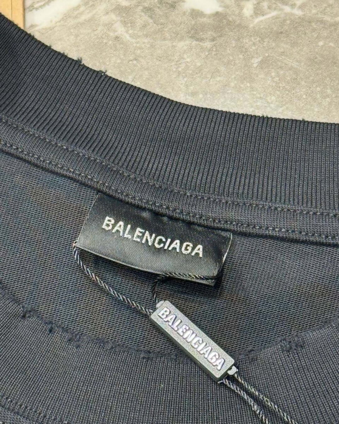 Футболка Balenciaga — изображение 4