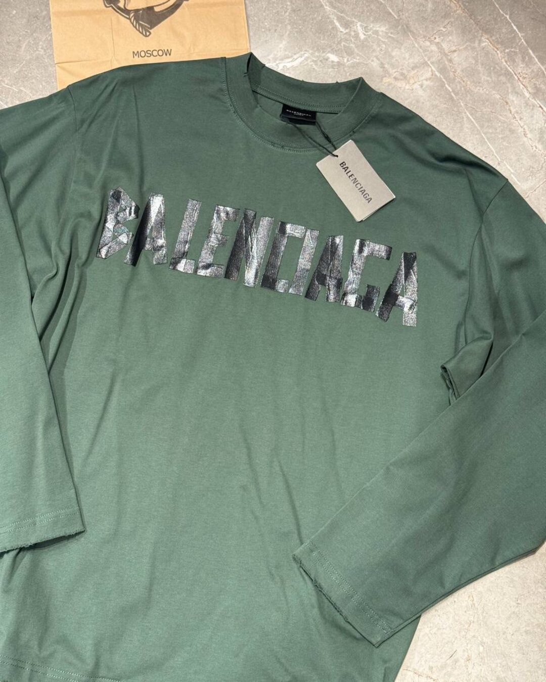 Кофта Balenciaga — изображение 5
