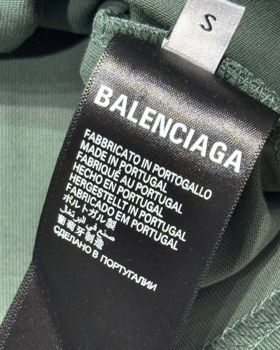 Кофта Balenciaga — изображение 9