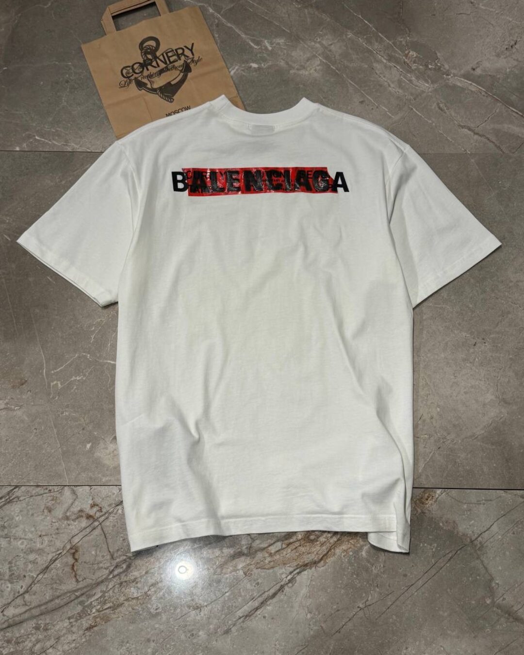 Футболка Balenciaga — изображение 2