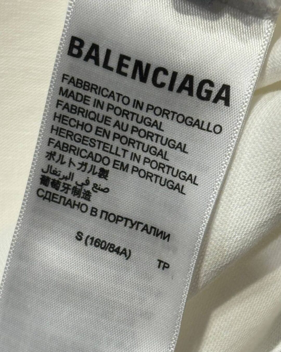 Футболка Balenciaga — изображение 8