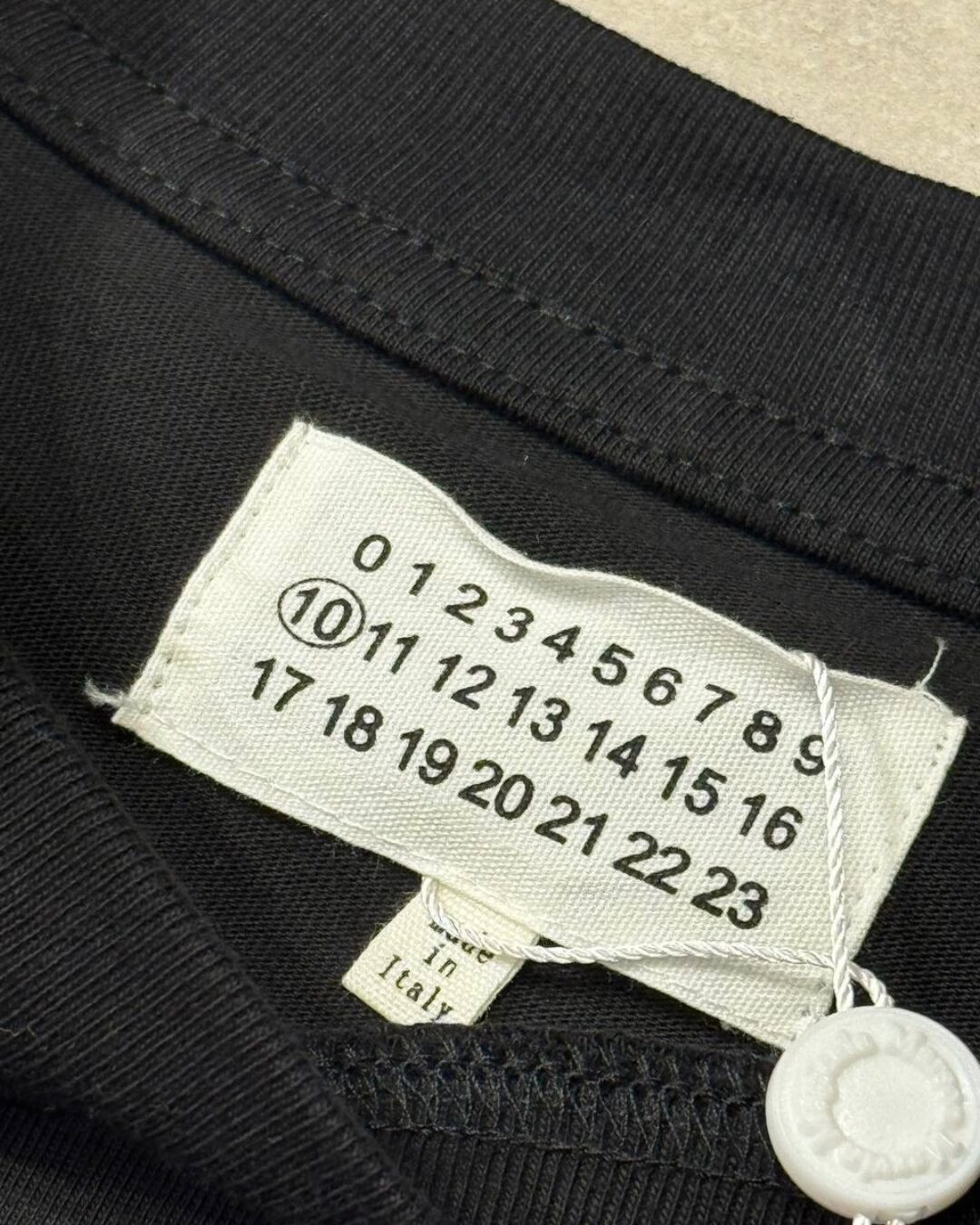 Футболка Maison Margiela — изображение 9