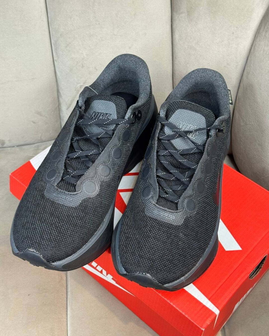 Кроссовки Nike Gore Tex (Оригинал) — изображение 2