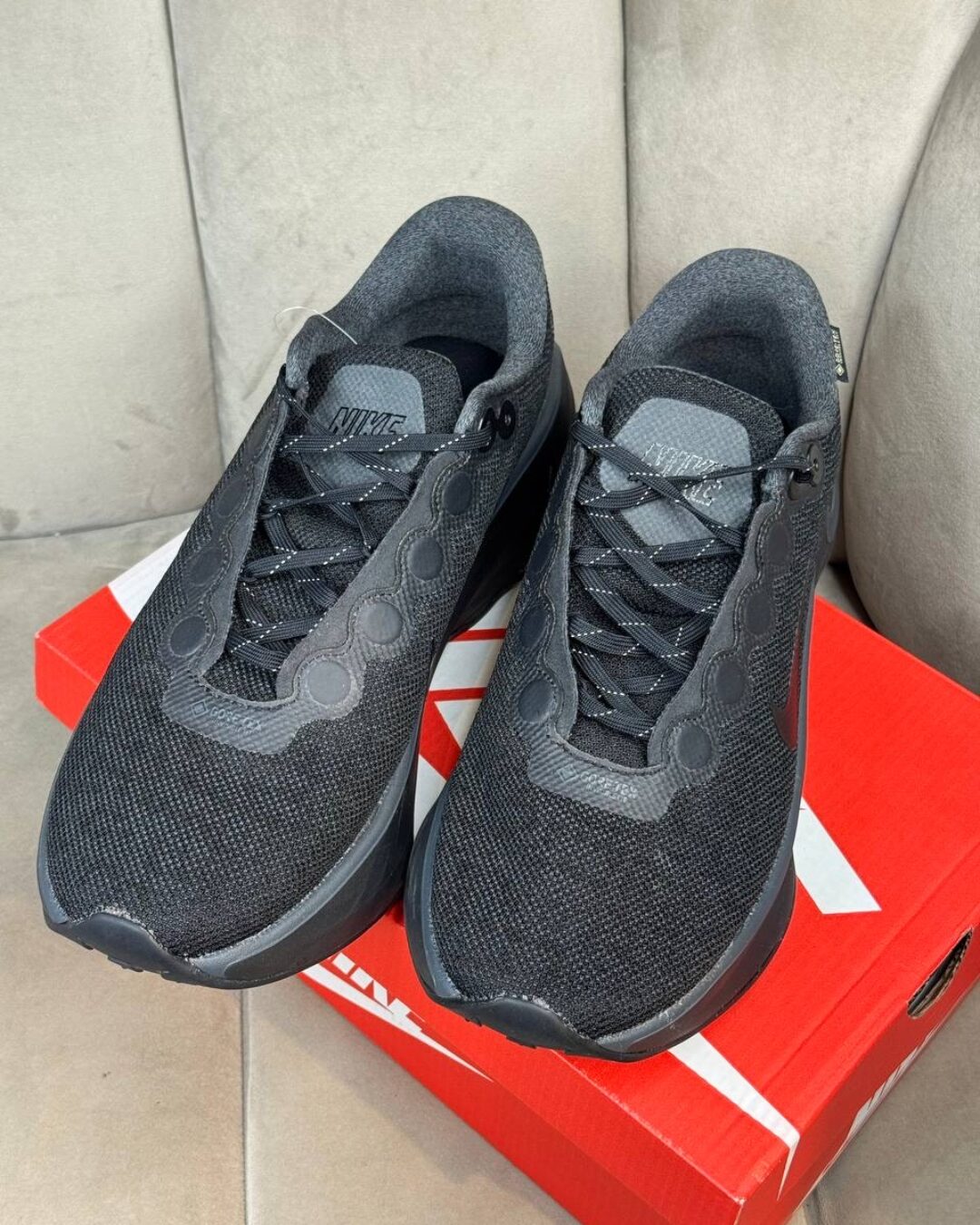 Кроссовки Nike Gore Tex (Оригинал) — изображение 2