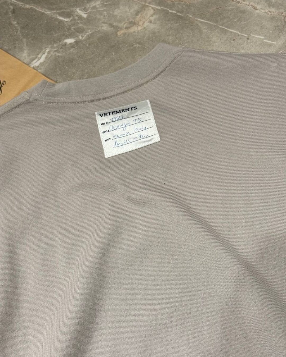 Кофта Vetements — изображение 9