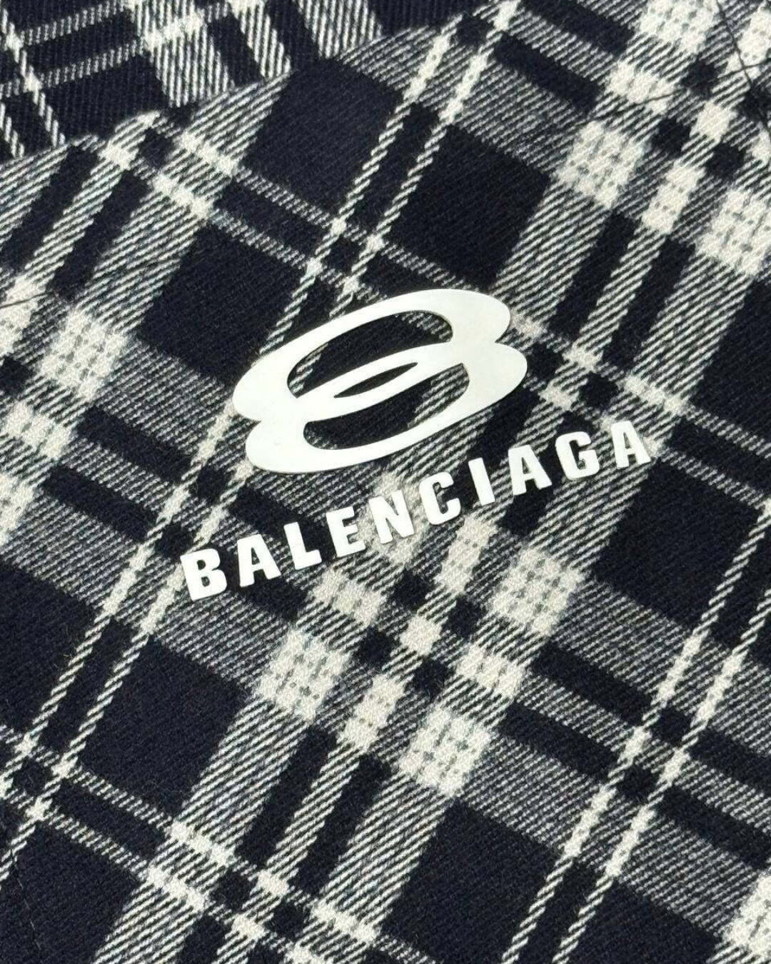 Рубашка Balenciaga — изображение 5