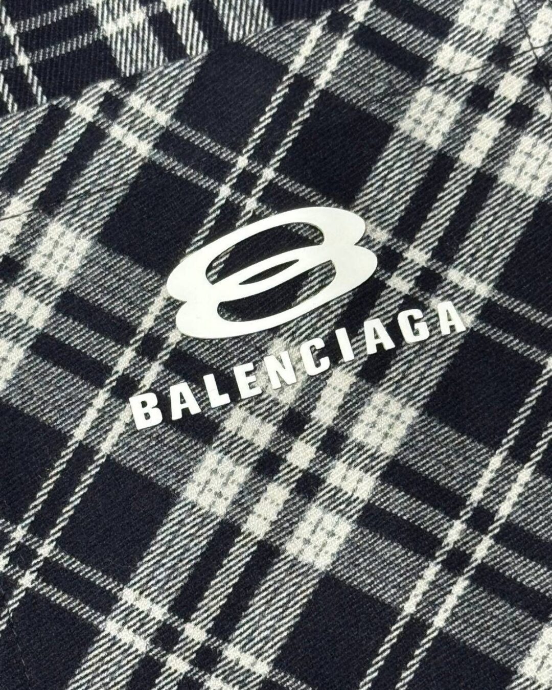 Рубашка Balenciaga — изображение 5
