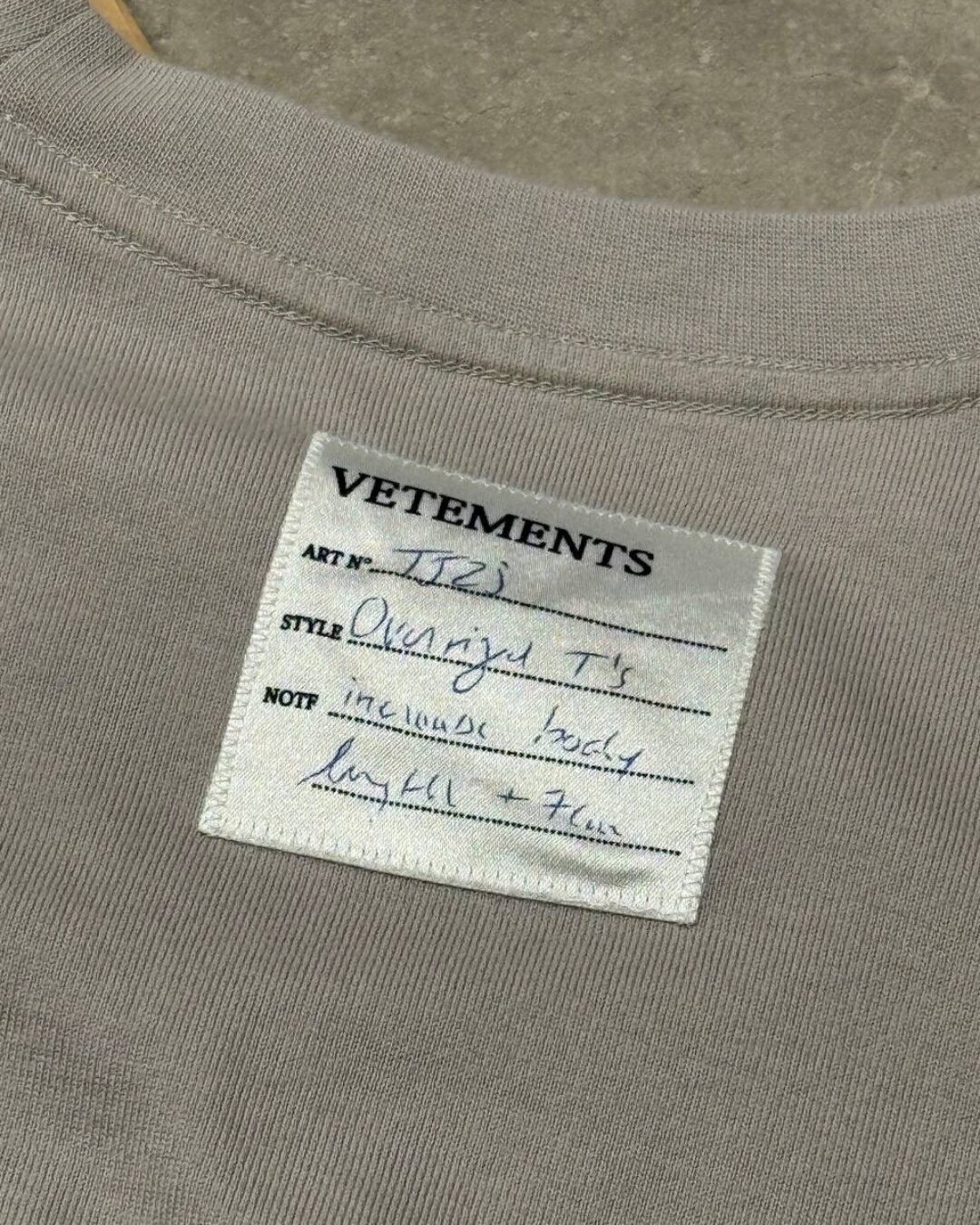 Кофта Vetements — изображение 7