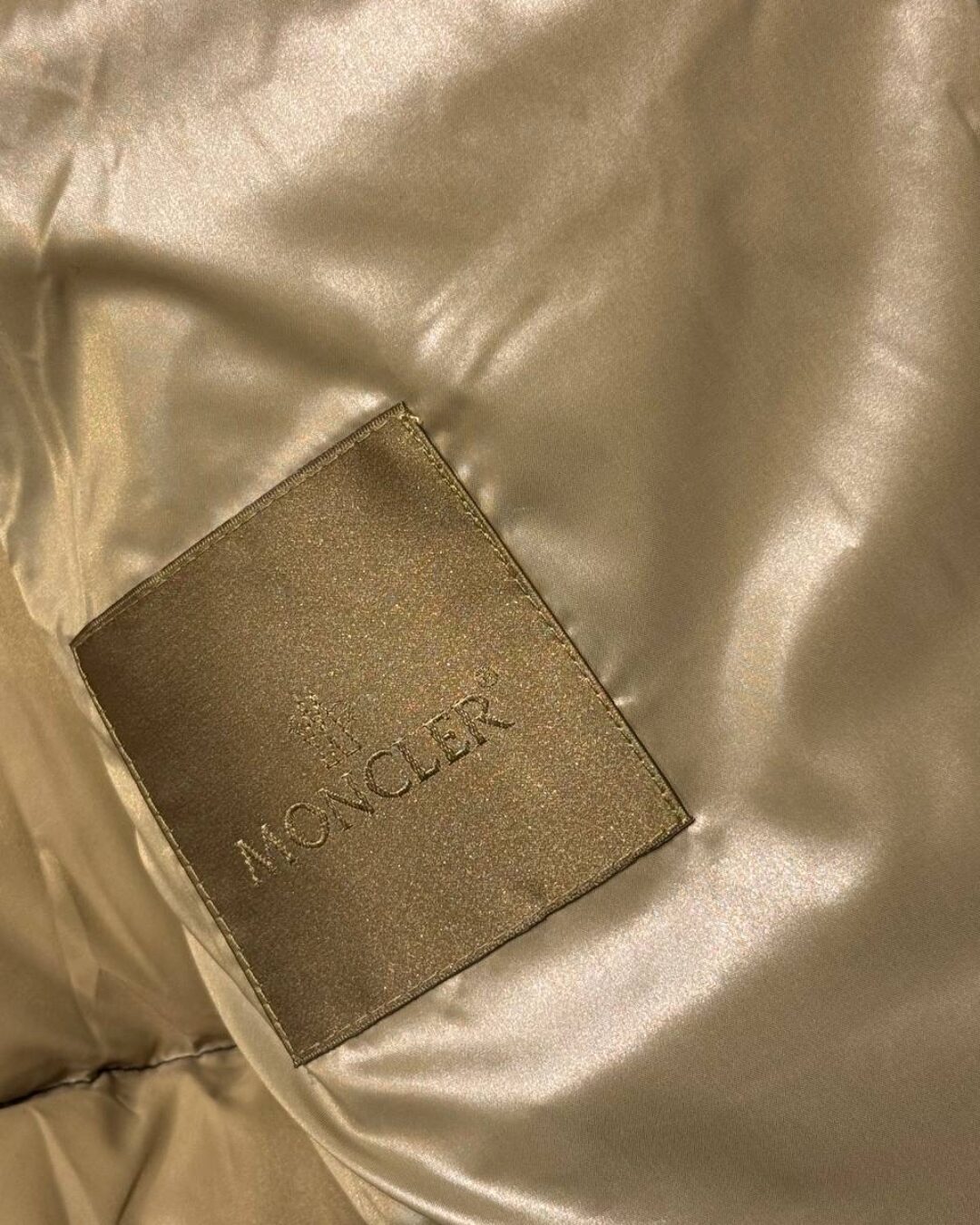 Пуховик Moncler — изображение 9