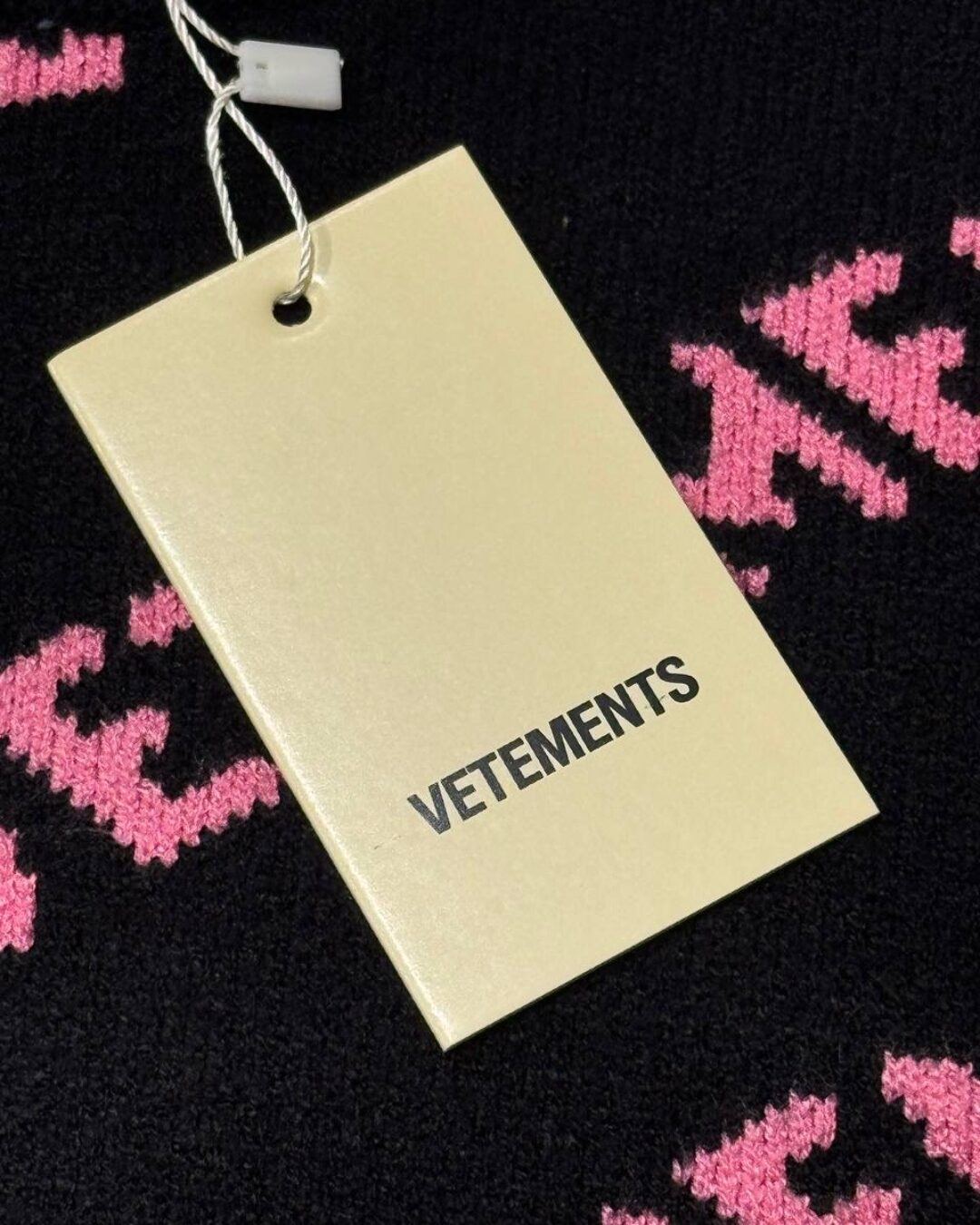 Свитер Vetements — изображение 6