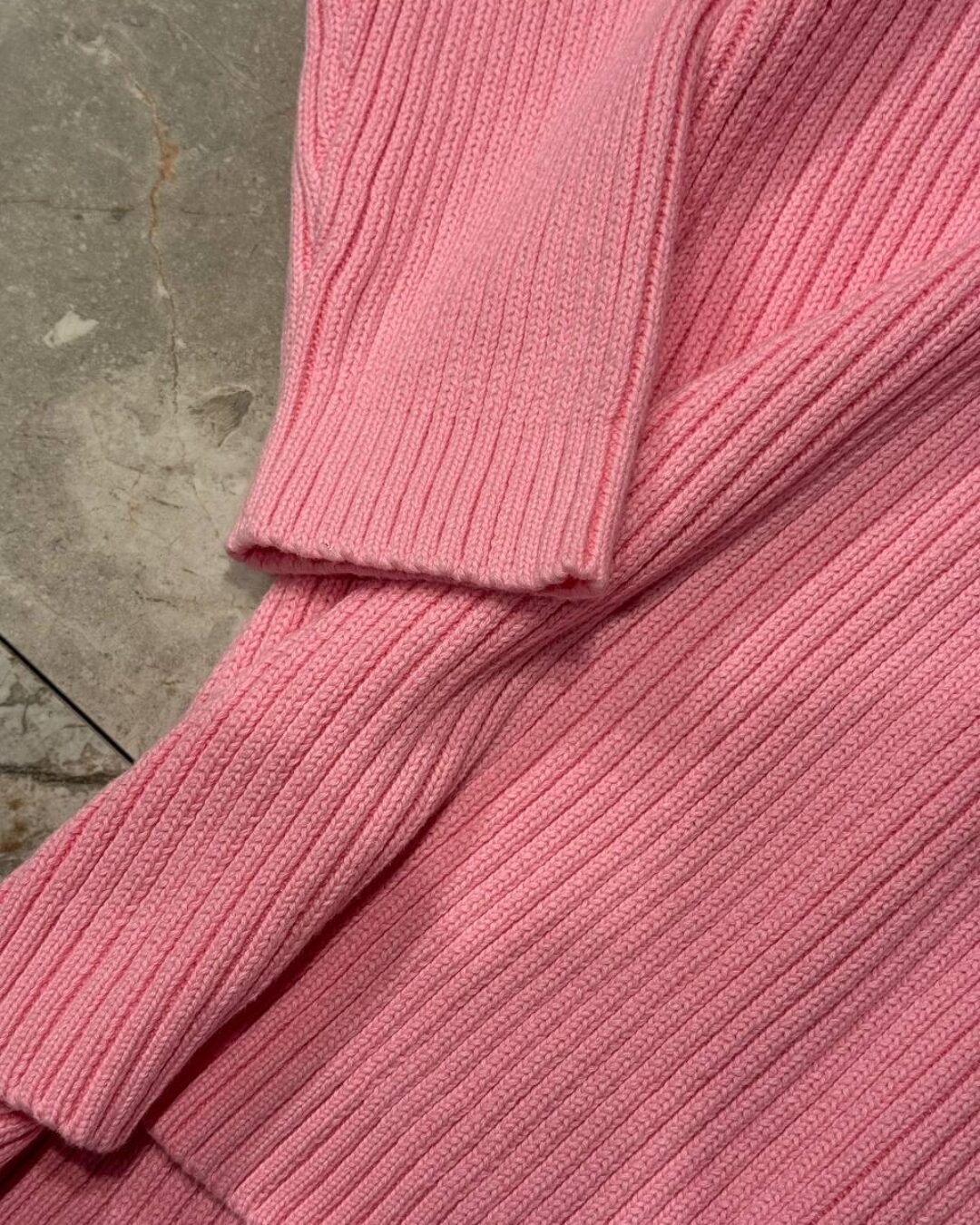 Свитер Balenciaga — изображение 6