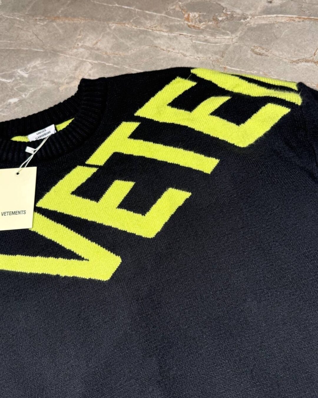 Свитер Vetements — изображение 6