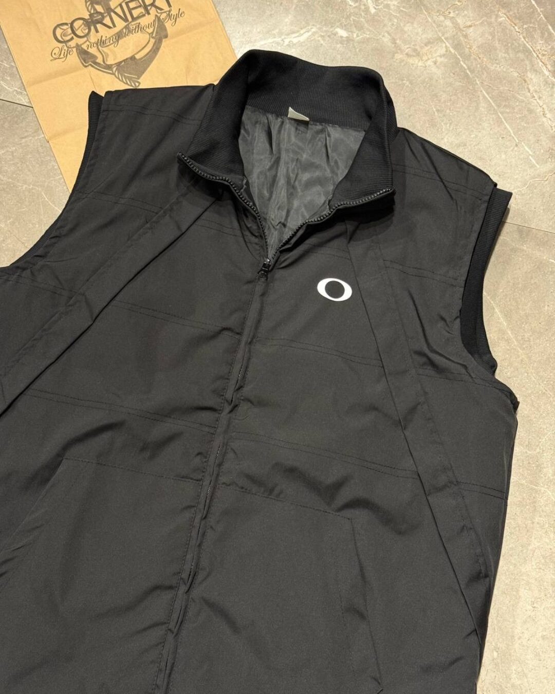 Жилет Oakley — изображение 4