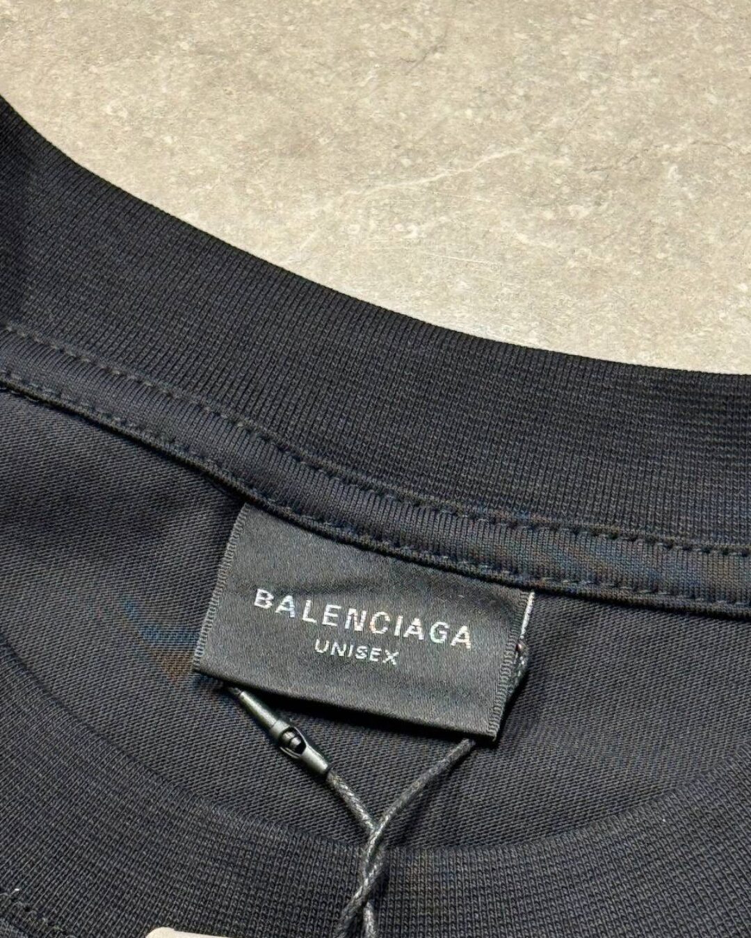 Футболка Balenciaga — изображение 7