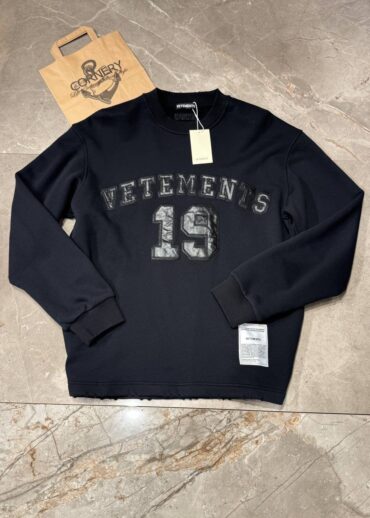 Кофта Vetements