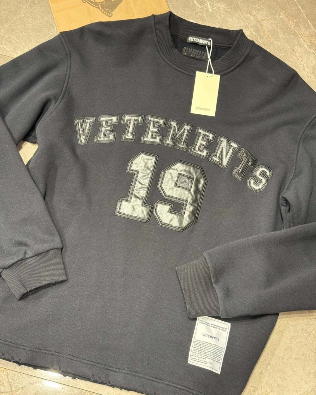 Кофта Vetements — изображение 4