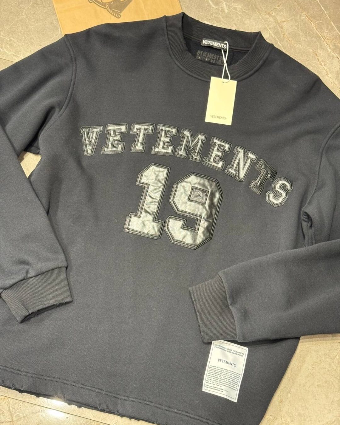 Кофта Vetements — изображение 4