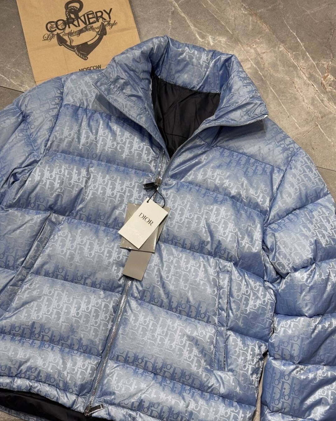 Пуховик Dior — изображение 4