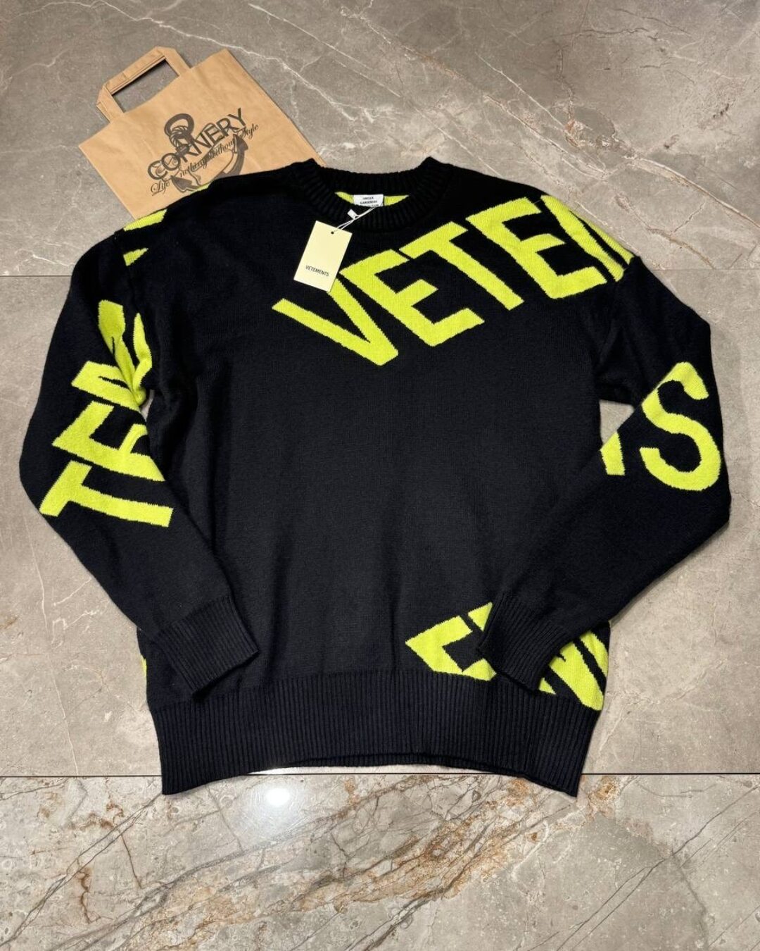 Свитер Vetements — изображение 3