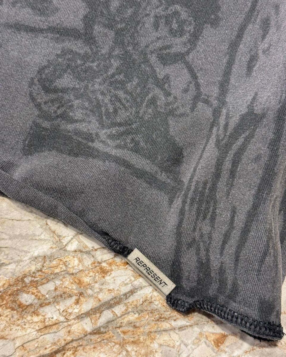 Футболка Represent — изображение 7