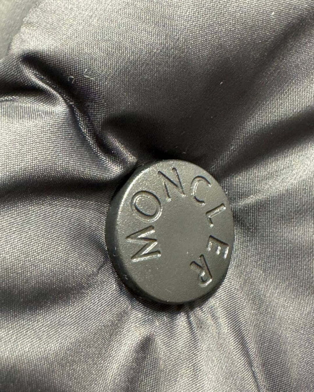 Пуховик Moncler — изображение 7