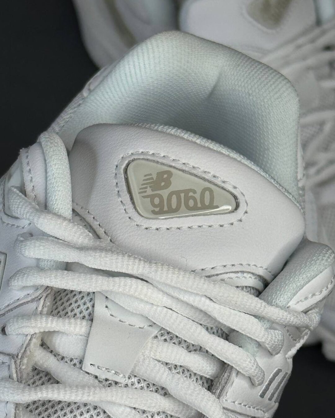 Кроссовки New Balance 9060 — изображение 8