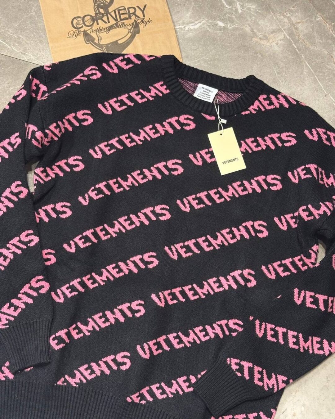 Свитер Vetements — изображение 5