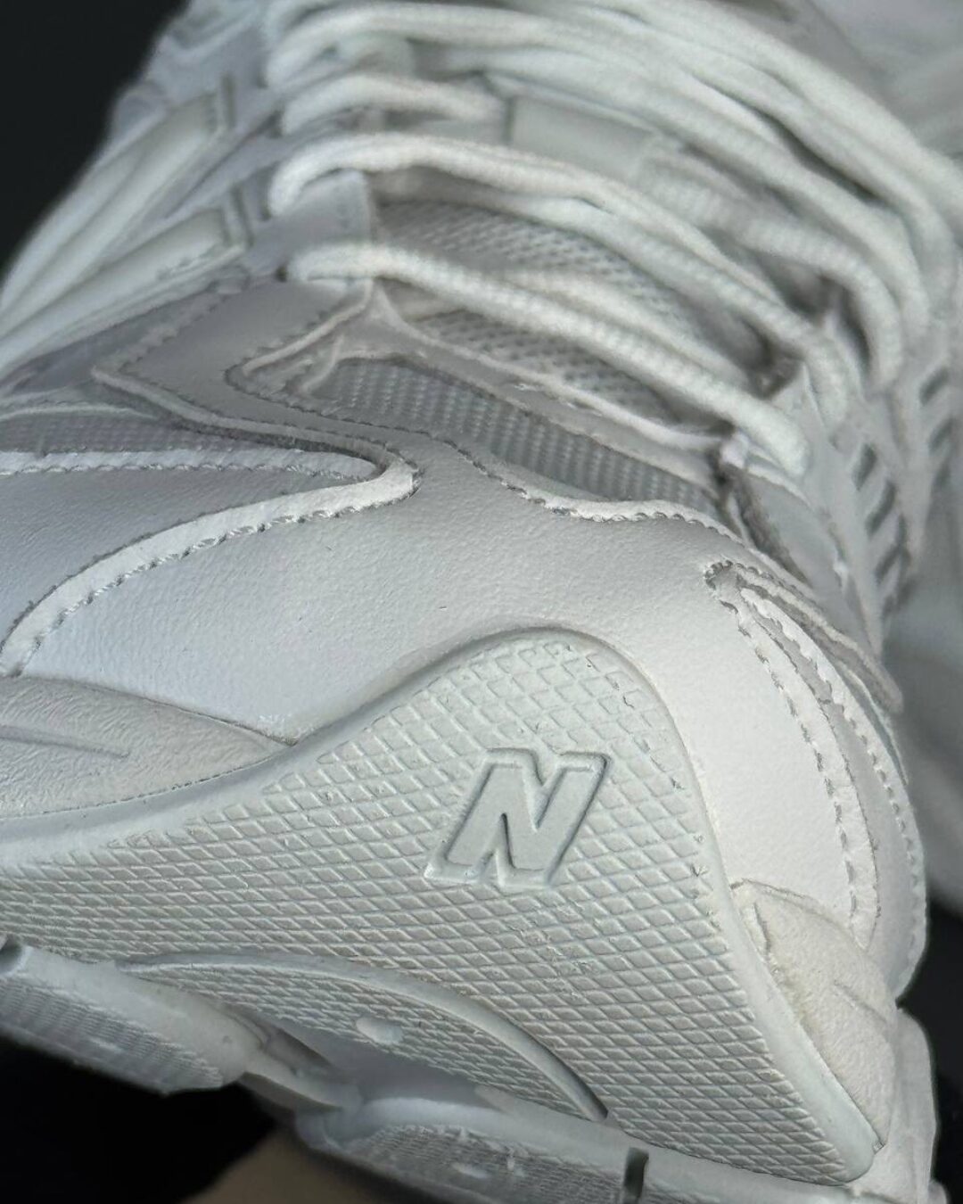 Кроссовки New Balance 9060 — изображение 7