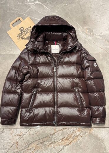 Пуховик Moncler