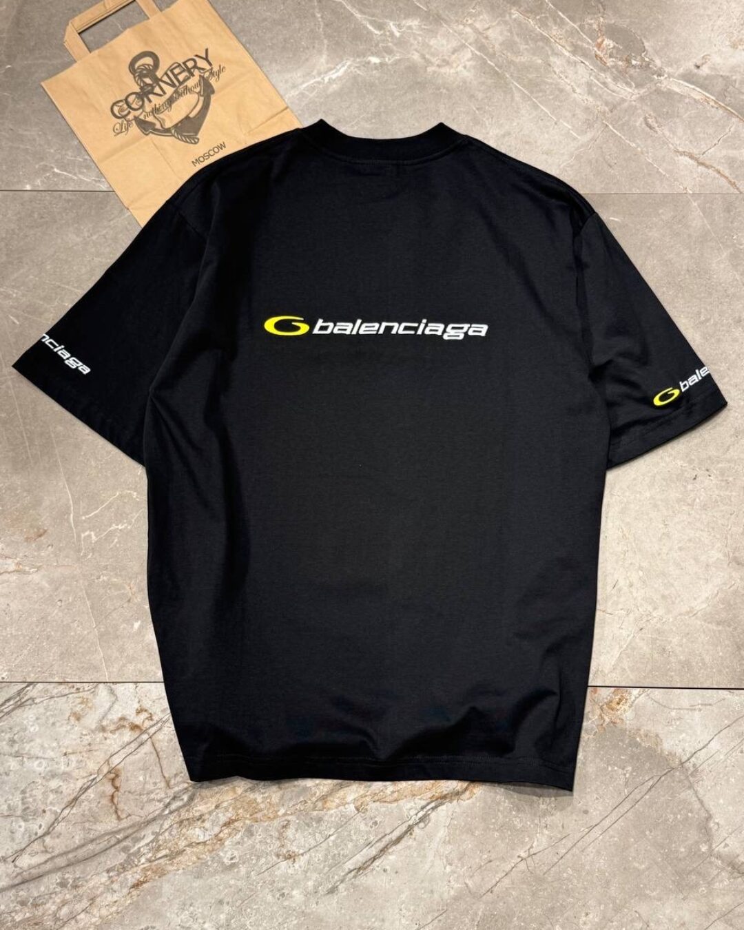 Футболка Balenciaga — изображение 2