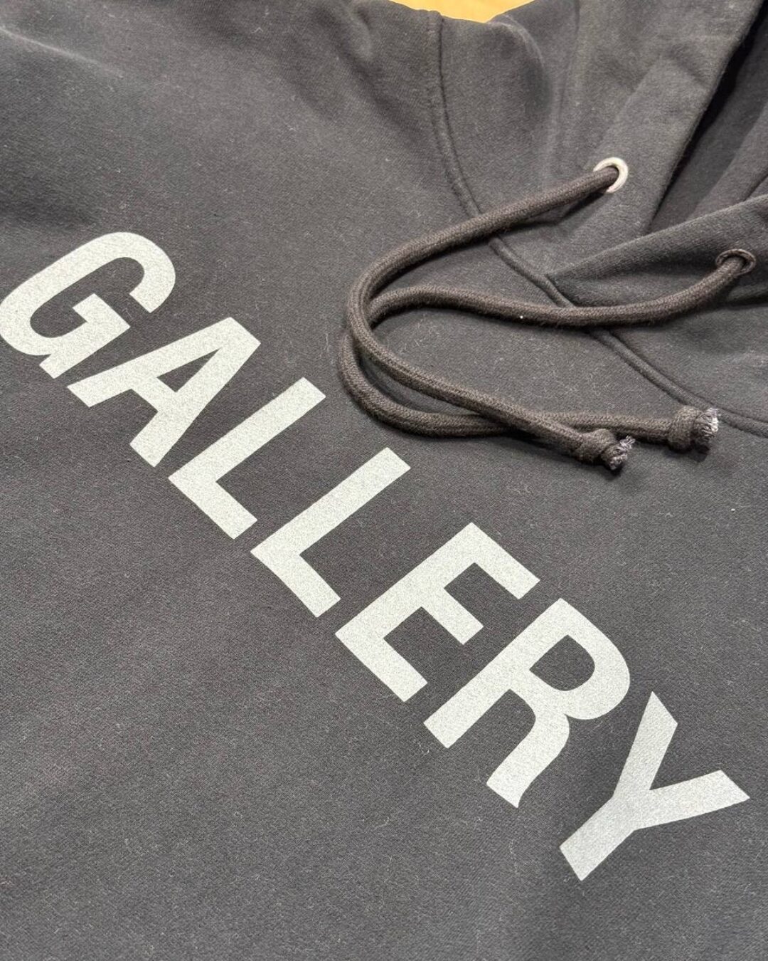 Худи Gallery Dept — изображение 5