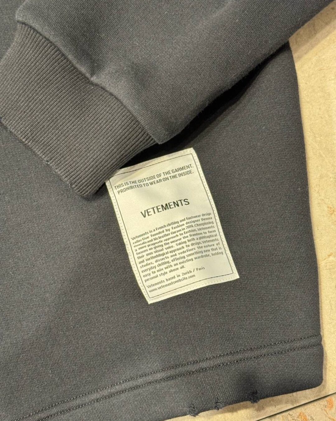 Кофта Vetements — изображение 6