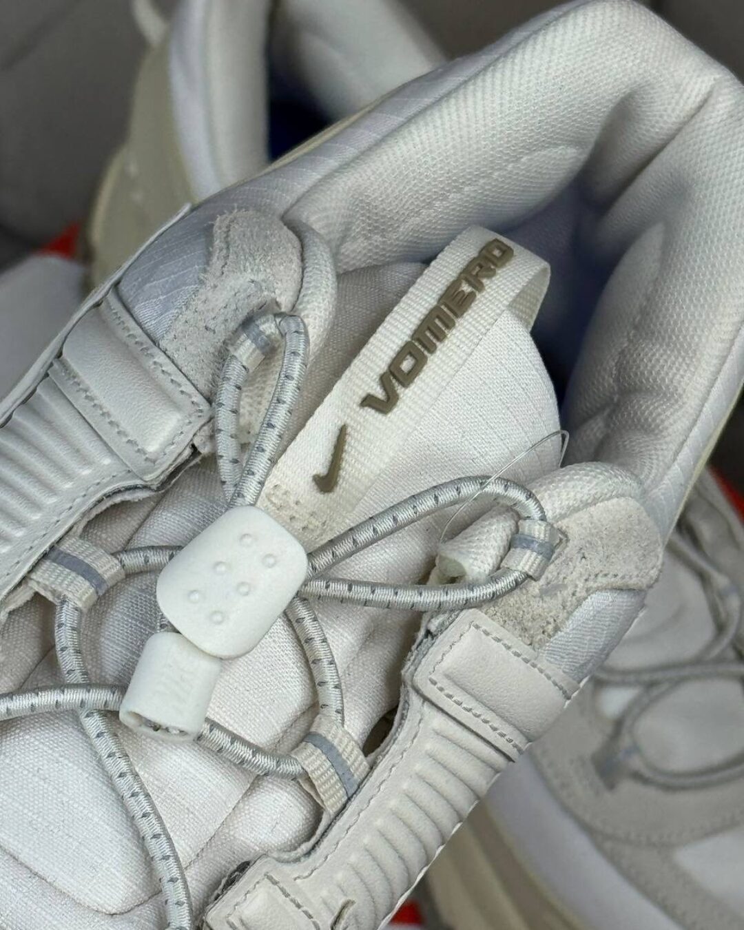 Кроссовки Nike Vomero Winter — изображение 4