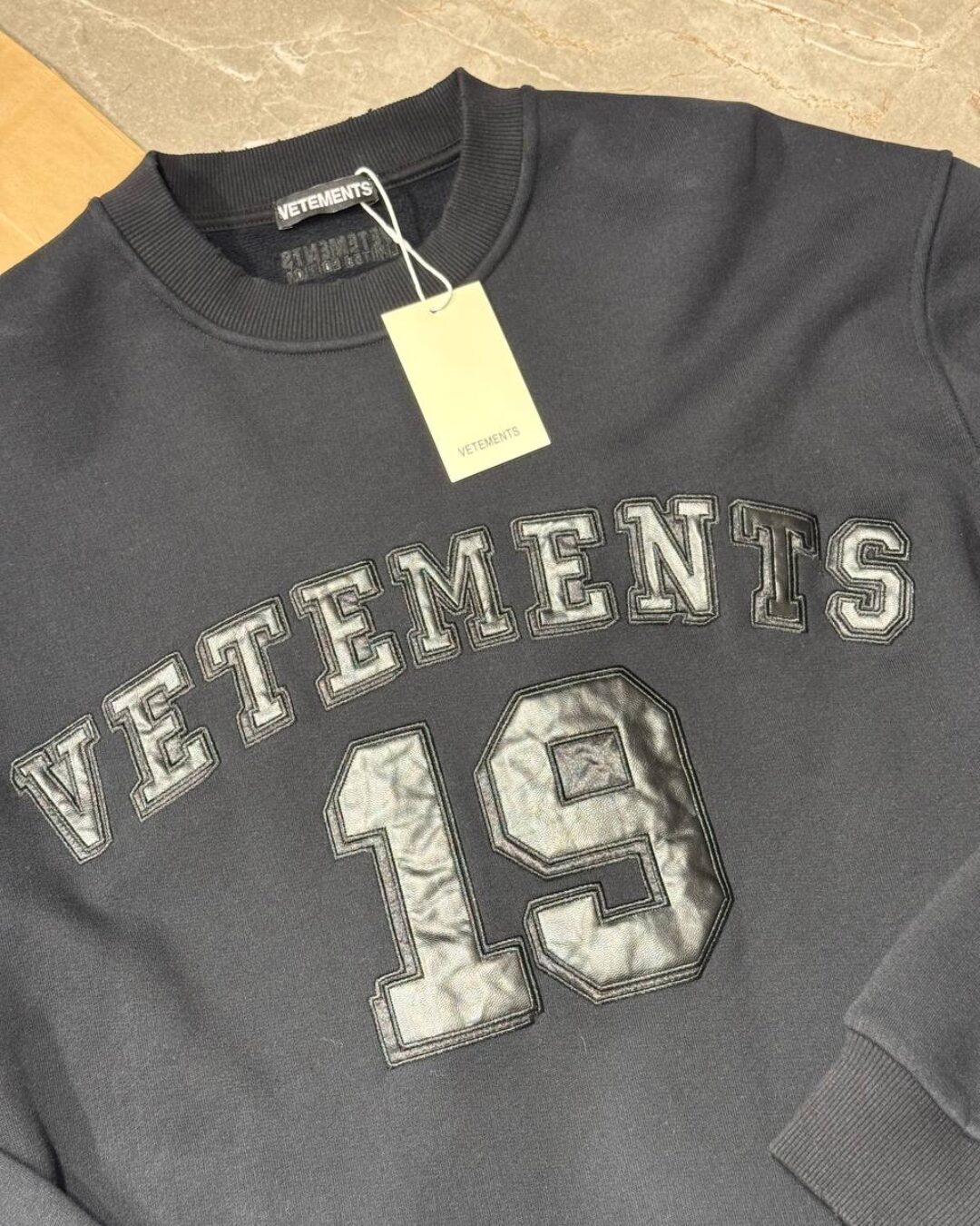 Кофта Vetements — изображение 5