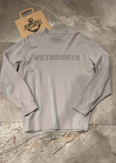Кофта Vetements