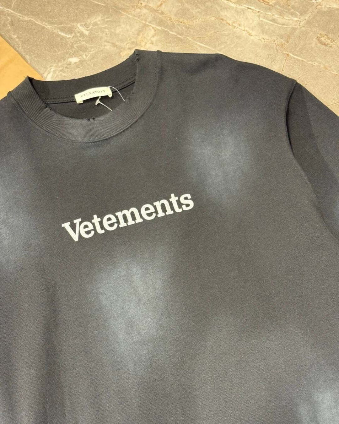 Футболка Vetements Logo — изображение 5