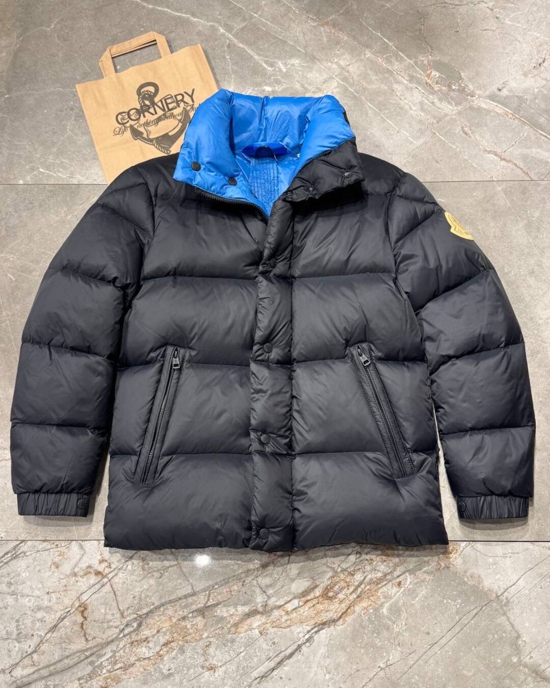 Пуховик Moncler — изображение 4